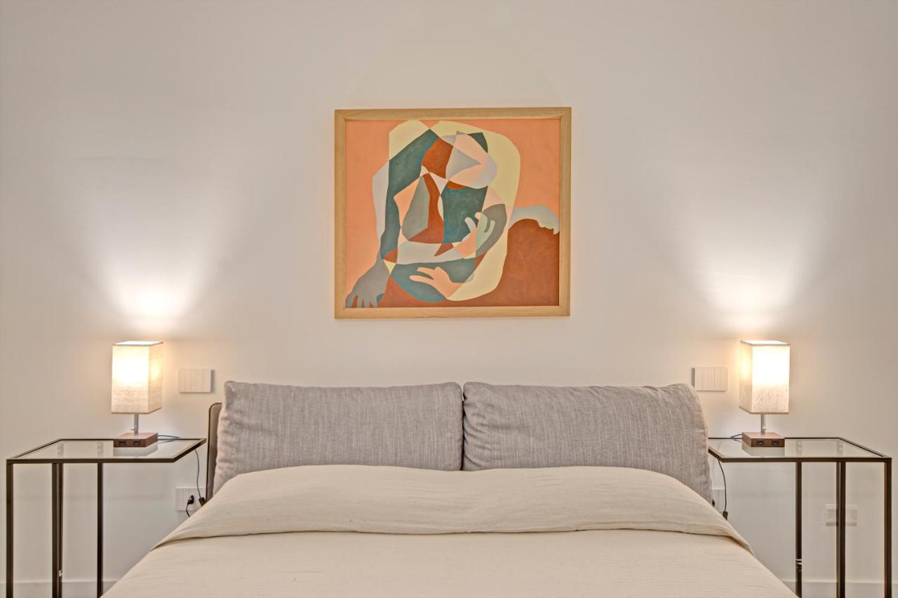 Right House Sur Le Port - Harbour View Apartment Cagliari Bagian luar foto