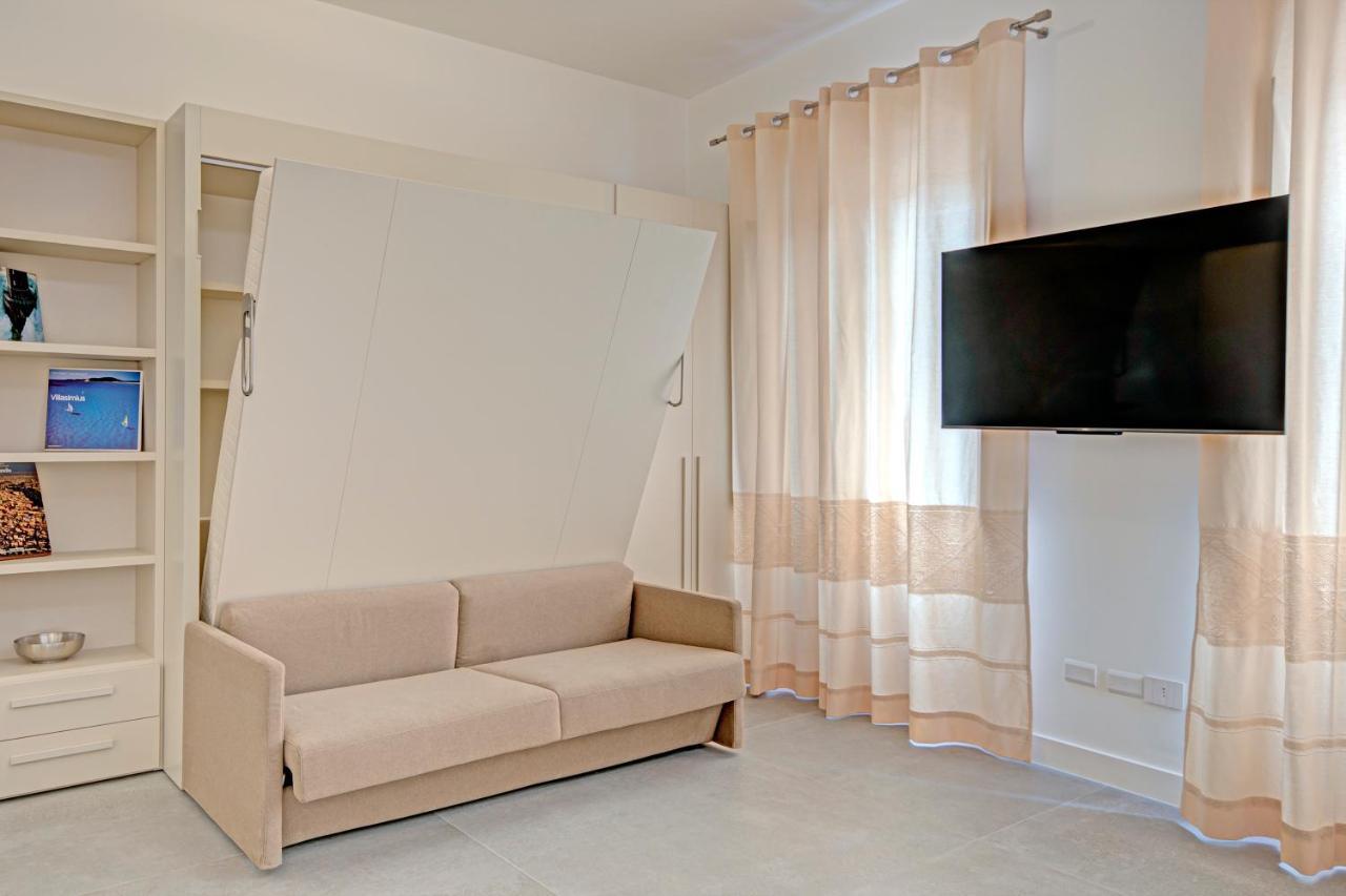 Right House Sur Le Port - Harbour View Apartment Cagliari Bagian luar foto
